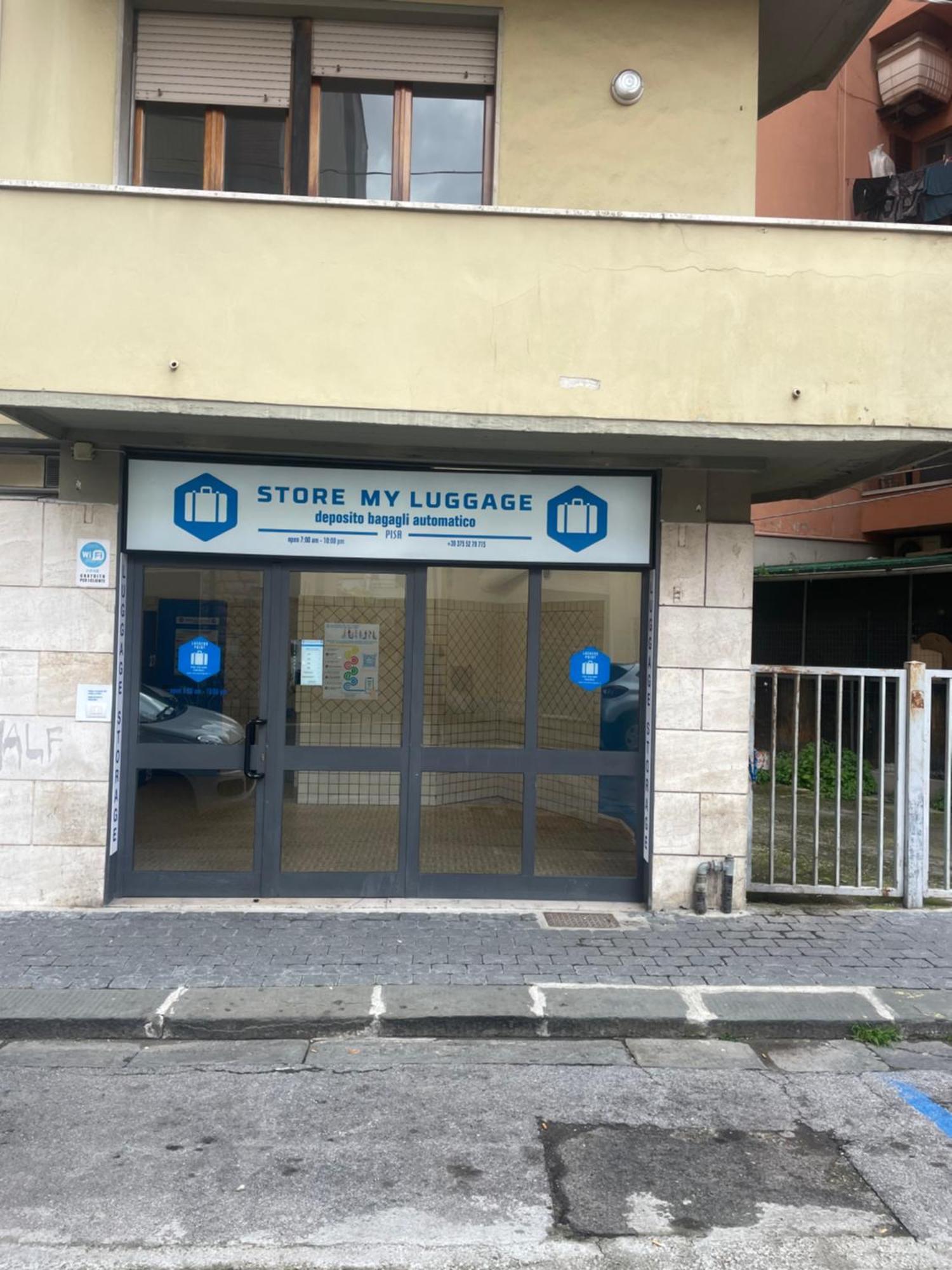 Colombo Street Station Bed & Breakfast Pisa Exterior photo